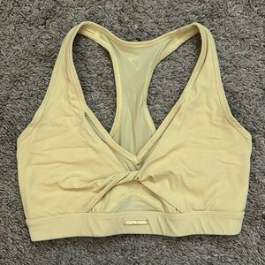 GS set sport bra size S leggins XS selling bc the leggins are too small for me